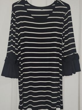 Lane Bryant Black and White Striped Ruffle-Cuff 3/4 Sleeve Blouse